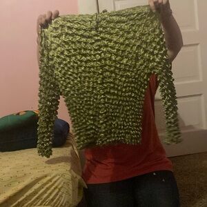 Green turtleneck popcorn long sleeve